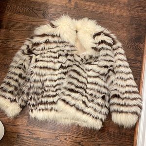 Natural fur coat size M